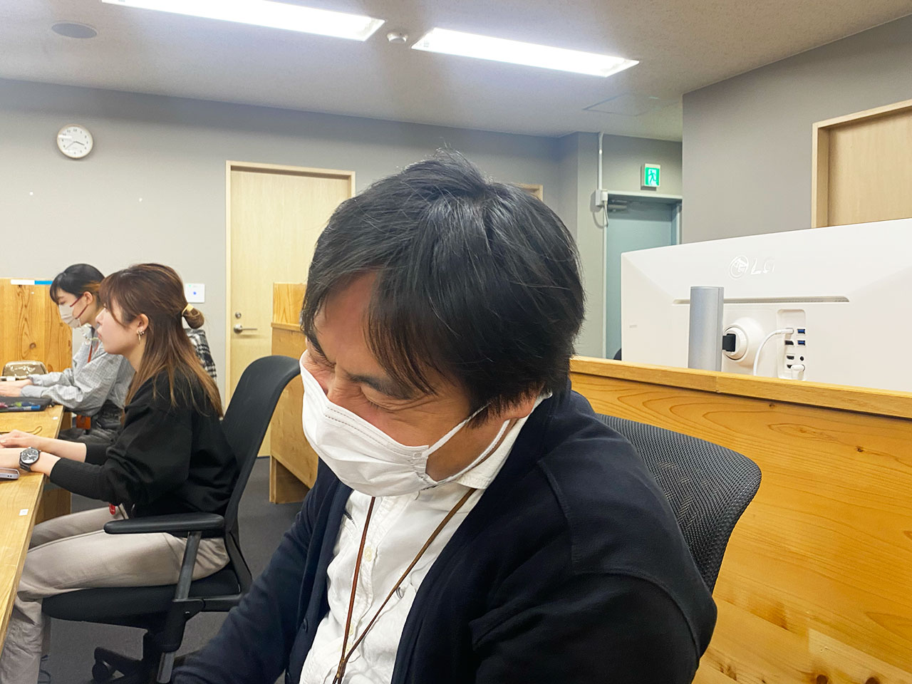 ▲「いやー、韓国、緊張しますねぇ‥‥」と多田さん。