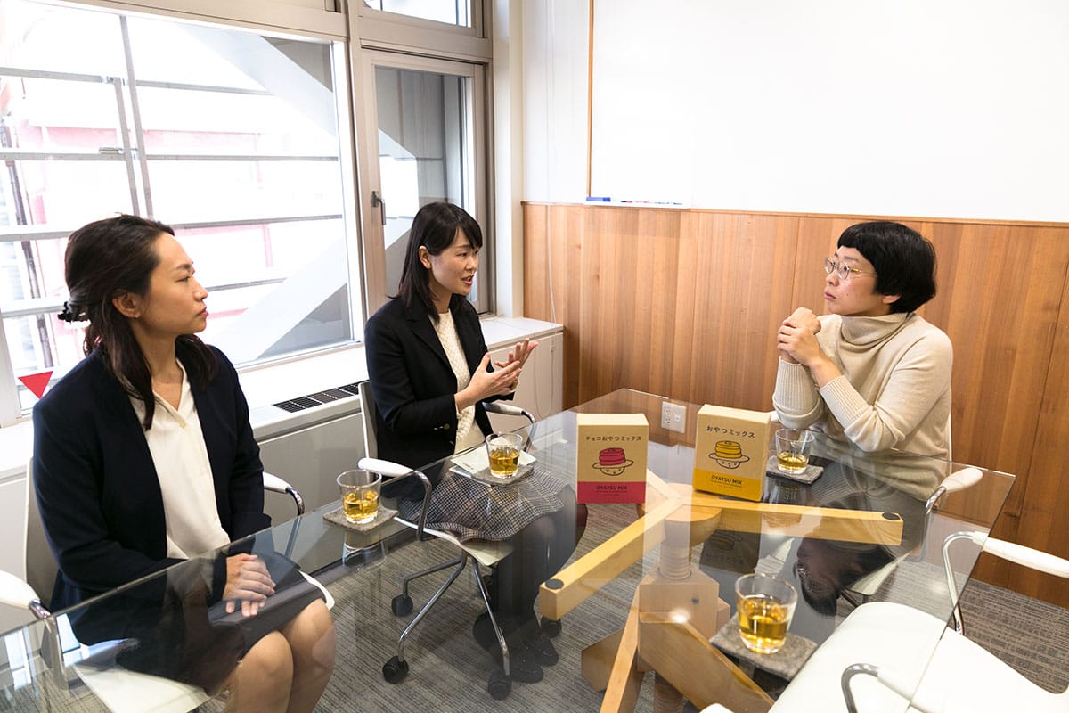 ▲左から三谷さん、和田さん、なかしまさん。