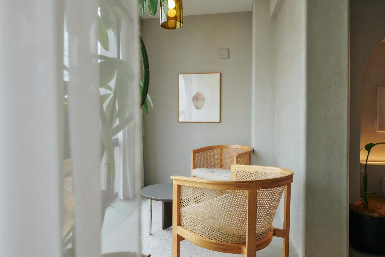 ▲香林居のヴィンテージの椅子