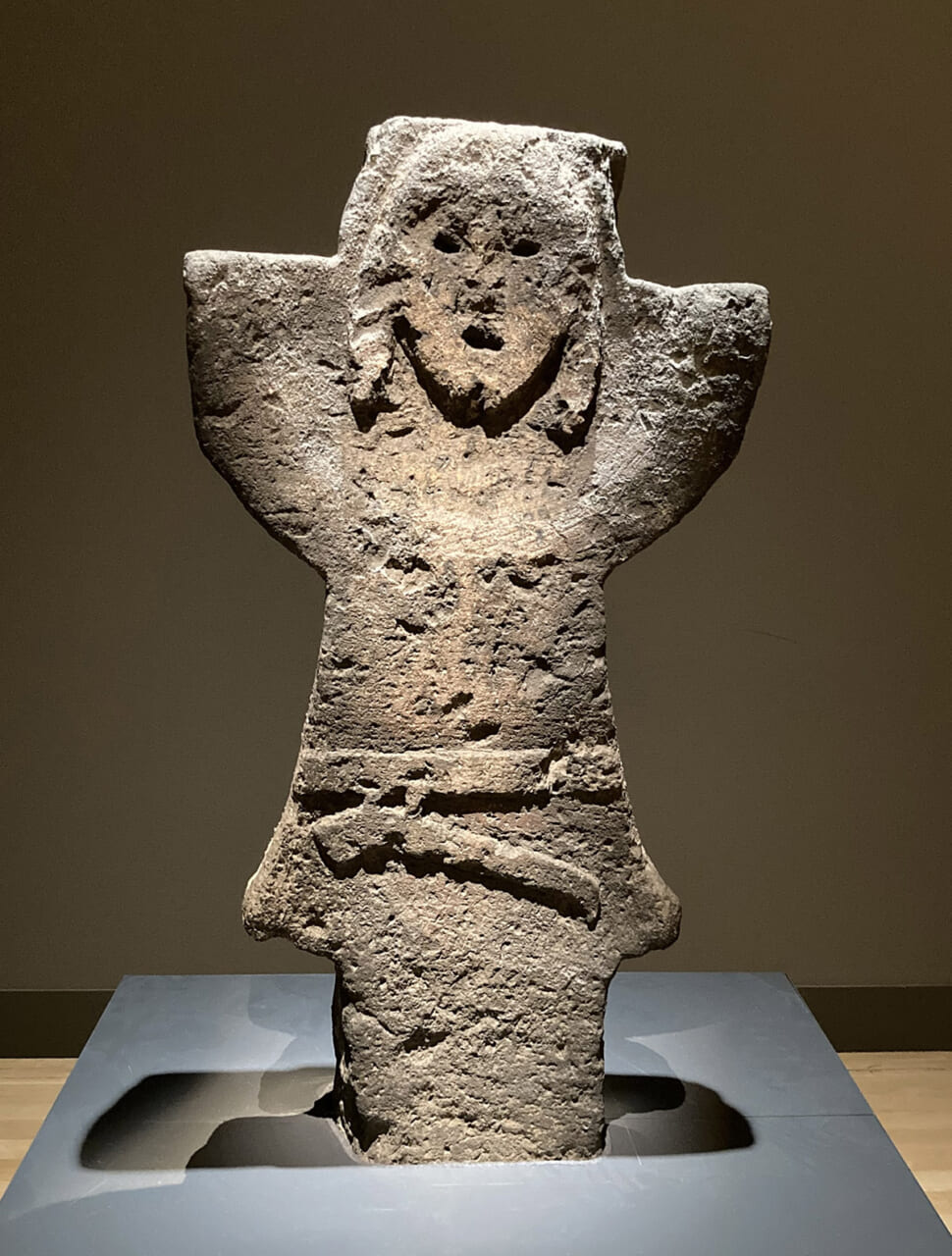 ▲重文 石人 福岡県八女市 岩戸山古墳出土 
古墳時代・6世紀 東京国立博物館蔵（通期展示）