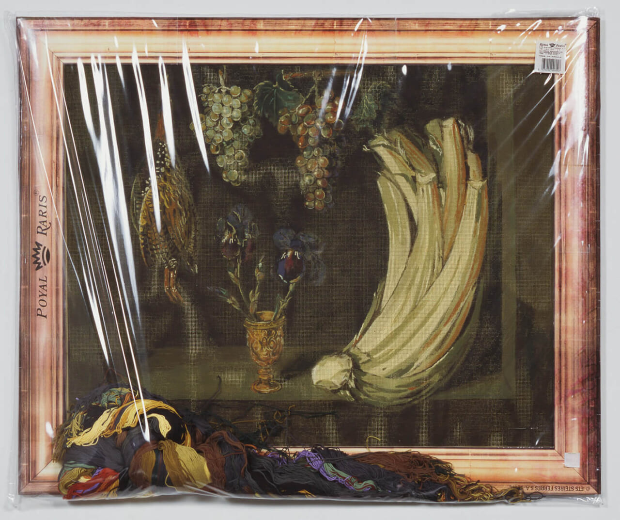 福田美蘭《静物》1992年 カンヴァスにアクリル絵の具、糸、紙、ビニール ©Miran
Fukuda