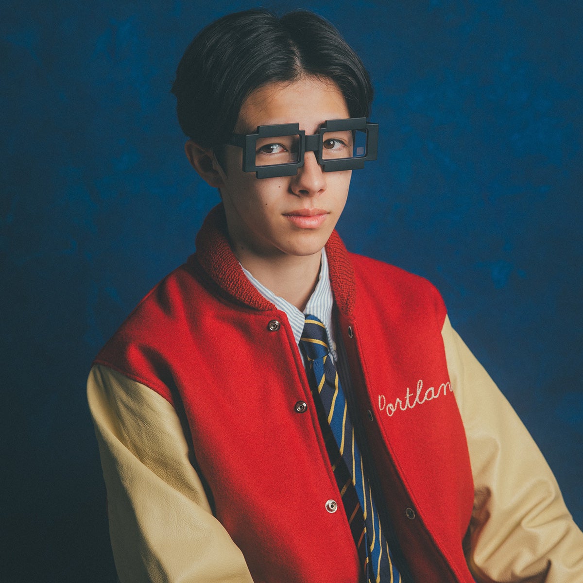 ︎︎︎︎☺︎ジェフのメガネ （ふつう） ほぼ日 MOTHER2 ギーグの逆襲 MOTHER2」よりジェフのメガネを再現！ JINS×ほぼ日コラボ、2月18