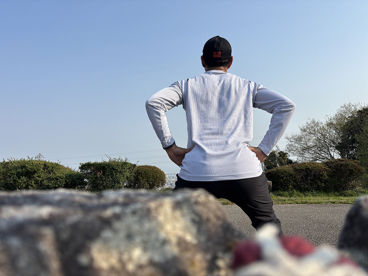 跳ばないで、静かにスクワットしておこう