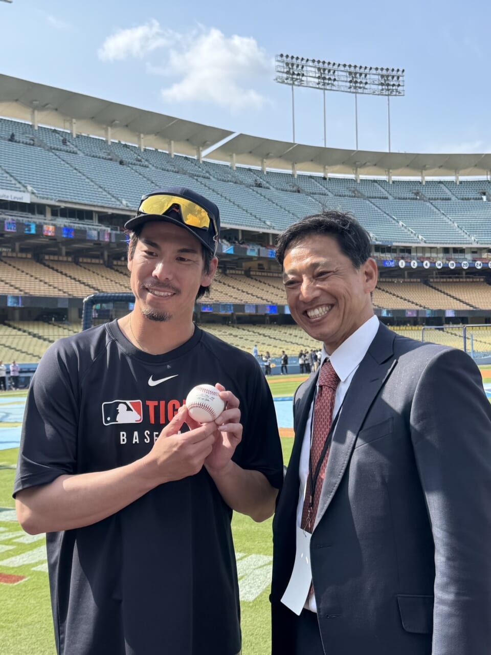 取材中に記念撮影したのは初めてでした。がんばれマエケン！