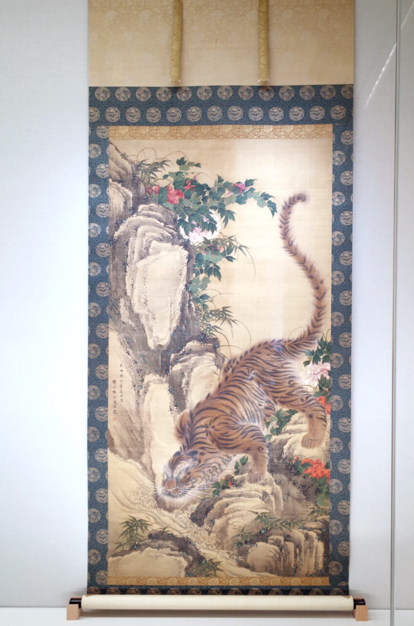 片山楊谷《花王獣王図》天明３年（1783） 鳥取県立博物館