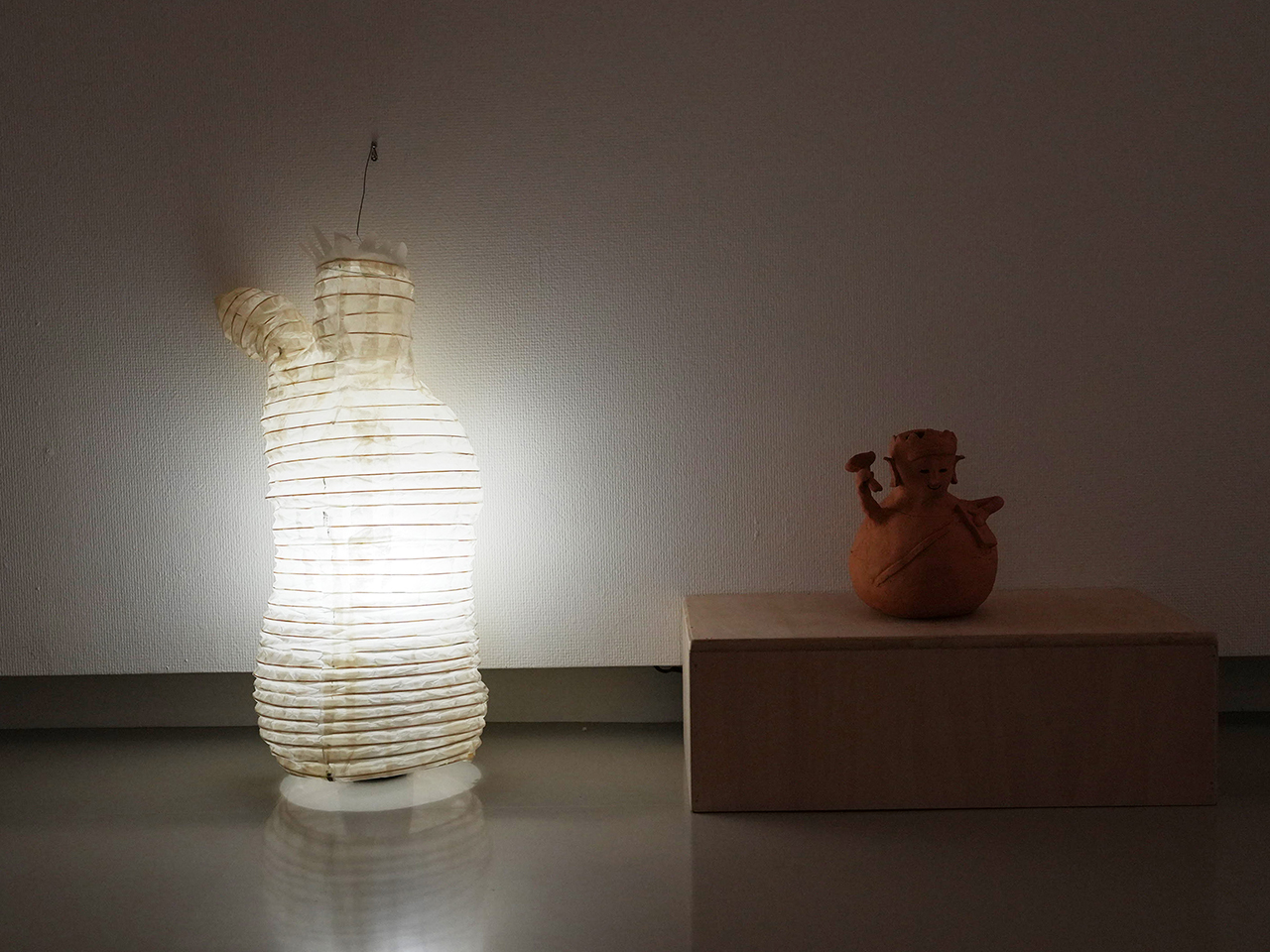 黒田大スケ《彫刻家のアトリエ》（部分）2025　作家蔵