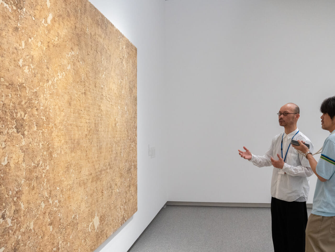 甲斐雅之《土に埋める77番 8月6日 ヒロシマから地球平和の祈り》1995