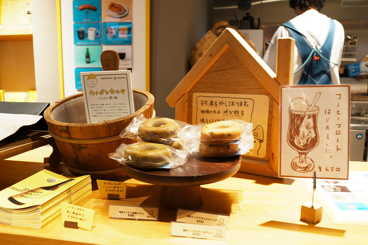 ▲サウナラボ神田のカウンター。