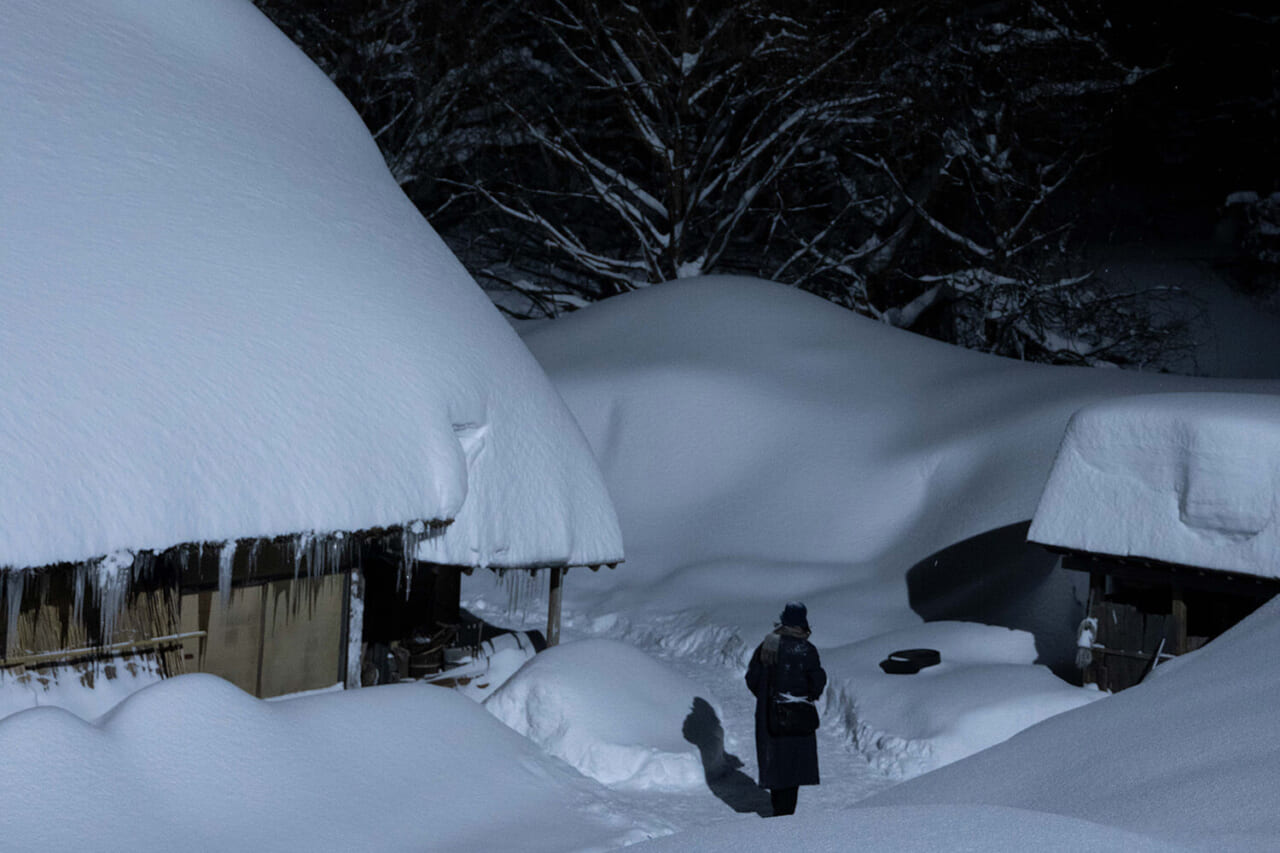 © 2025『旅と日々』製作委員会 