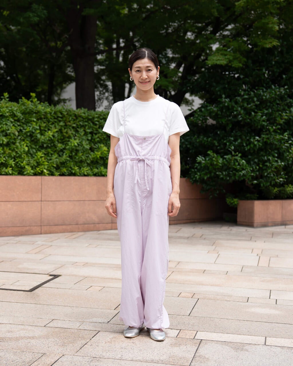 kazeサロペット ¥19,800／ラベンダー・Fサイズ着用・身長165cm（ほぼ日 加納）