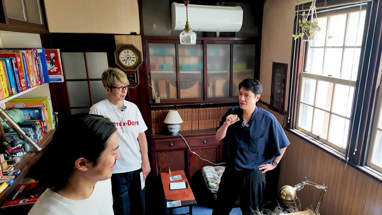 ▲ほかのお部屋も見せていただきました。
こちらはシーシャ（水たばこ）を吸えるお店。
