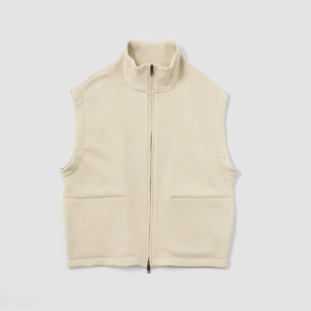 〈O2〉エア・スウェッツ ジェンダレス ジップベスト サンド