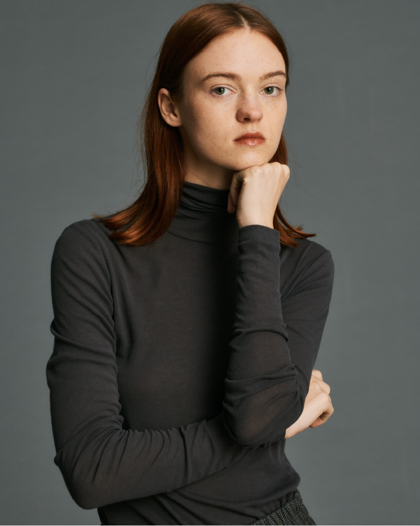 タートルネックカットソー（スミクロ） - CACUMA2020AW 渡邉良重さんの服