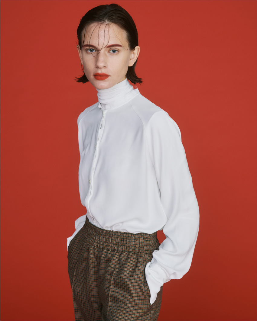 ホワイト シャツ M ラグランスリーブ ホワイトのラグランスリーブブラウス - CACUMA2021AW 渡邉良重さんの服