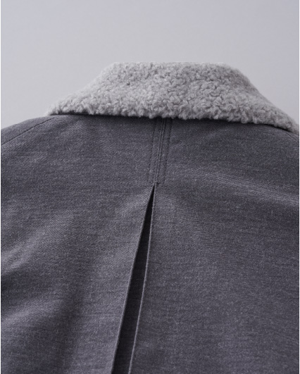 ボア襟ブルゾン（グレー） - CACUMA2020AW 渡邉良重さんの服