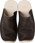 ダークブラウン