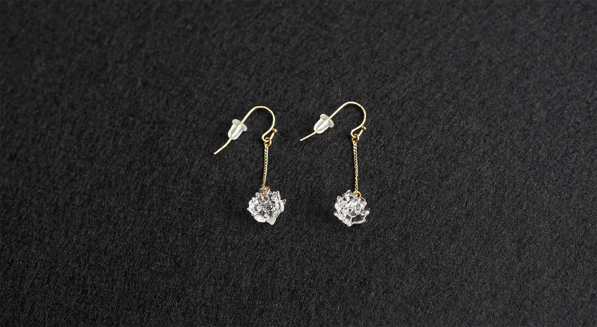 HARIO Lampwork Factoryのガラスのアクセサリー - ほぼ日刊イトイ新聞