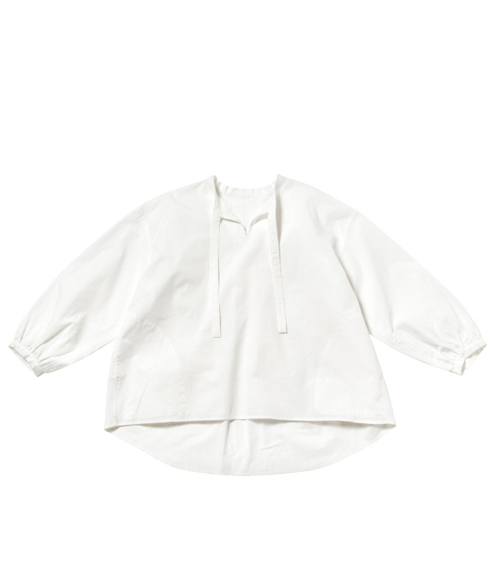 後ろタックプルオーバー（オフ白）