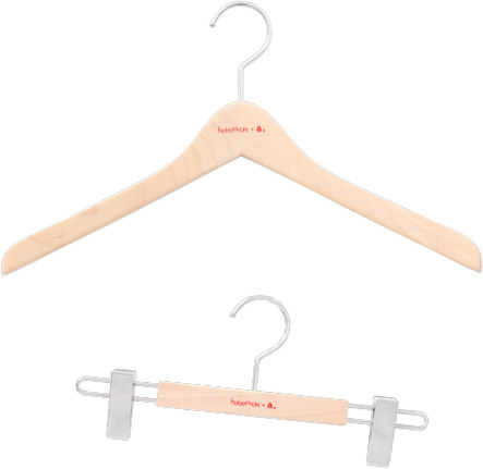 ハンガーとズボンかけ