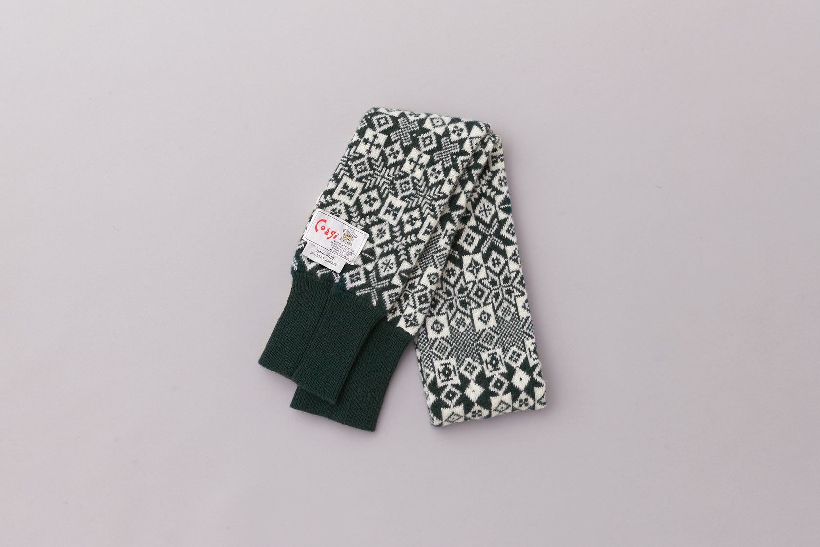 いろんな星柄〈グリーン・ホワイト〉 - ほぼ日の水沢ダウン2019《秋の