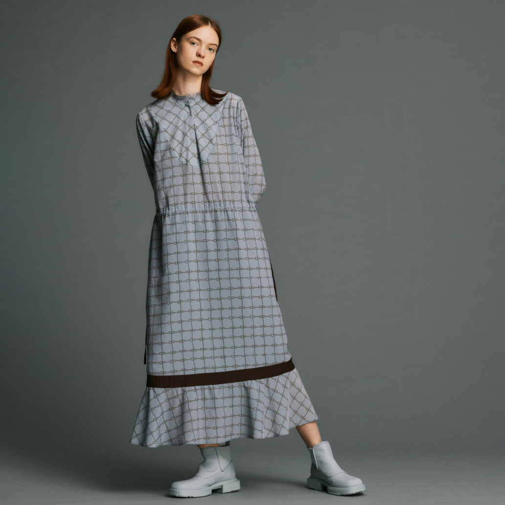 CACUMA（カクマ） ほぼ日 ロープ柄のシャーリングワンピース ロング