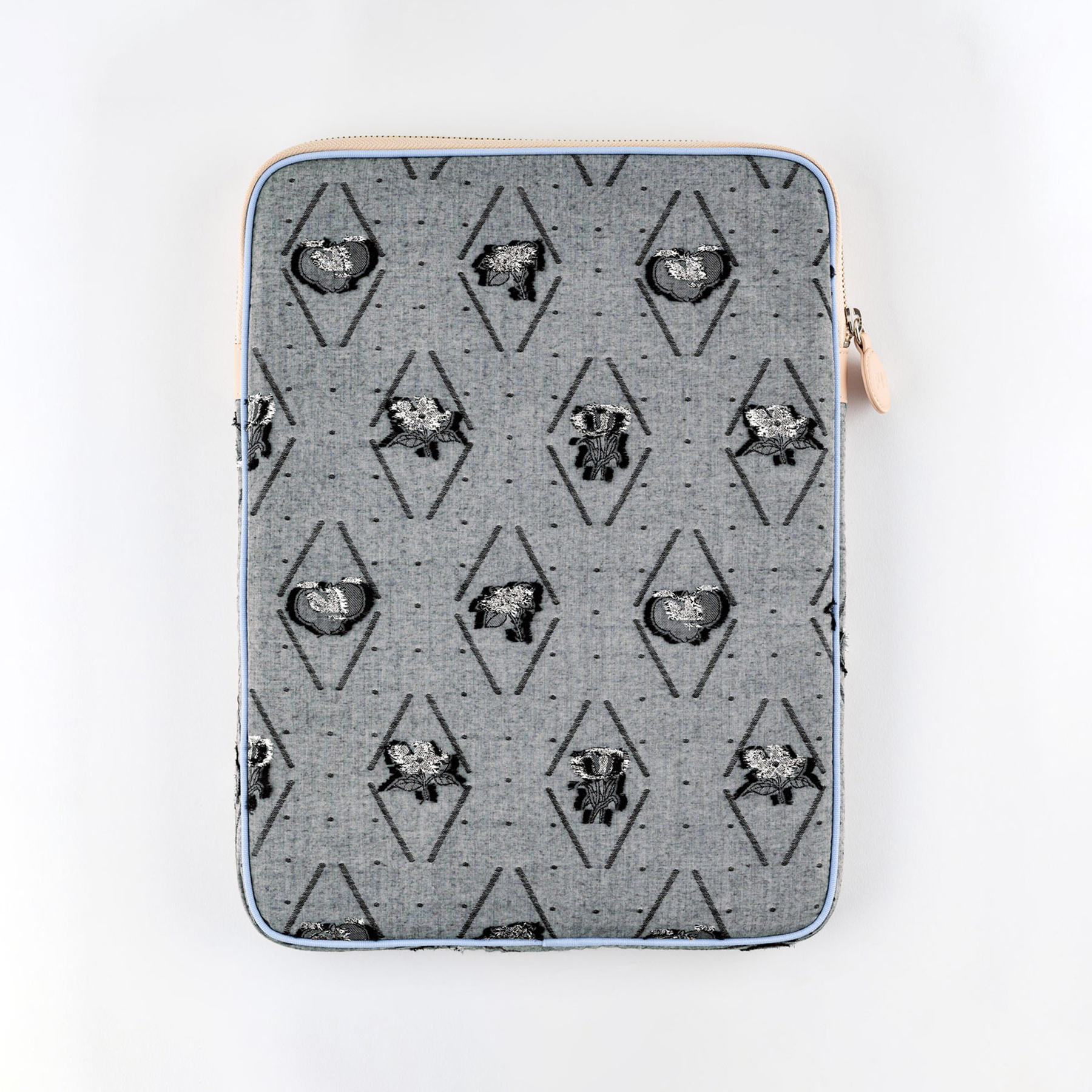 PYT（プイト） PCケース - Hello! Good Buy! - ほぼ日刊イトイ新聞