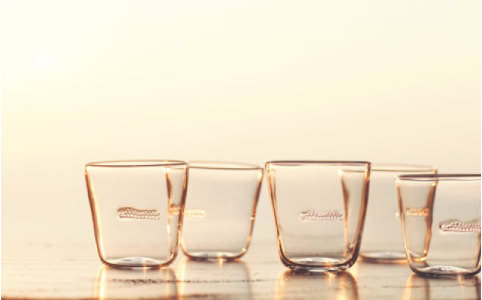 はじまりのコップ。