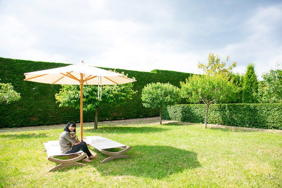 ▲ニコルさんいちばんのお気にいりは、このデッキチェア