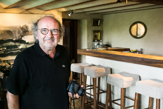 ▲「写真は苦手なんだよ～。」とちょっぴり恥ずかしそうなやさしいムッシュー