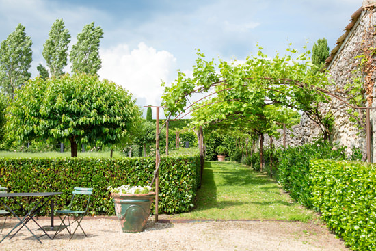 ▲まるでホテルのようにきちんと手入れされた素敵なお庭