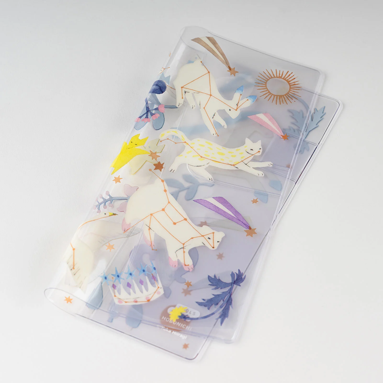 Yuka Hiiragi: Clear Cover for Weeks (Light in the Distance) - Accessories  Lineup - Hobonichi Techo 2023