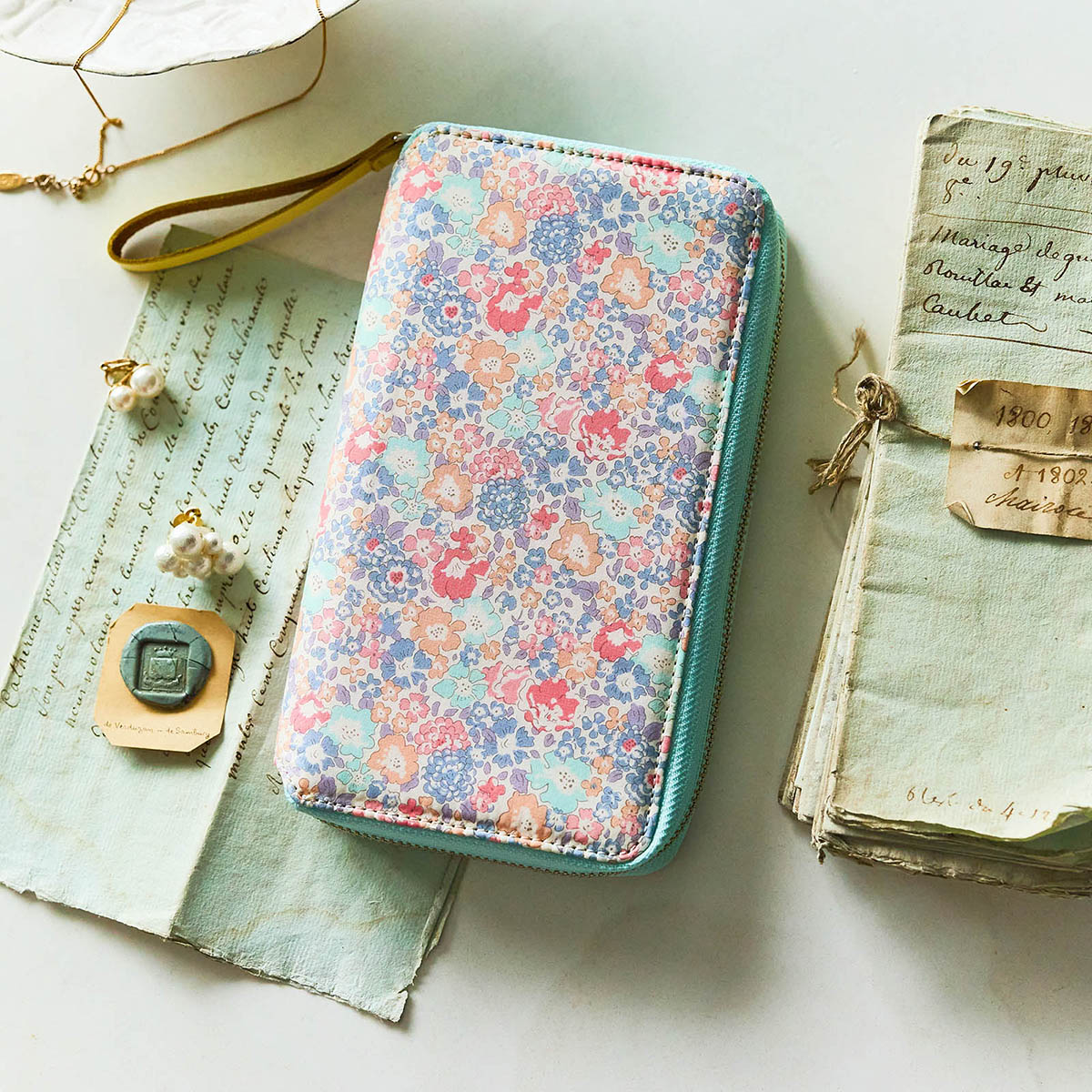 LIBERTY FABRICS / Michelle ［weeksカバー］ - 手帳ラインナップ