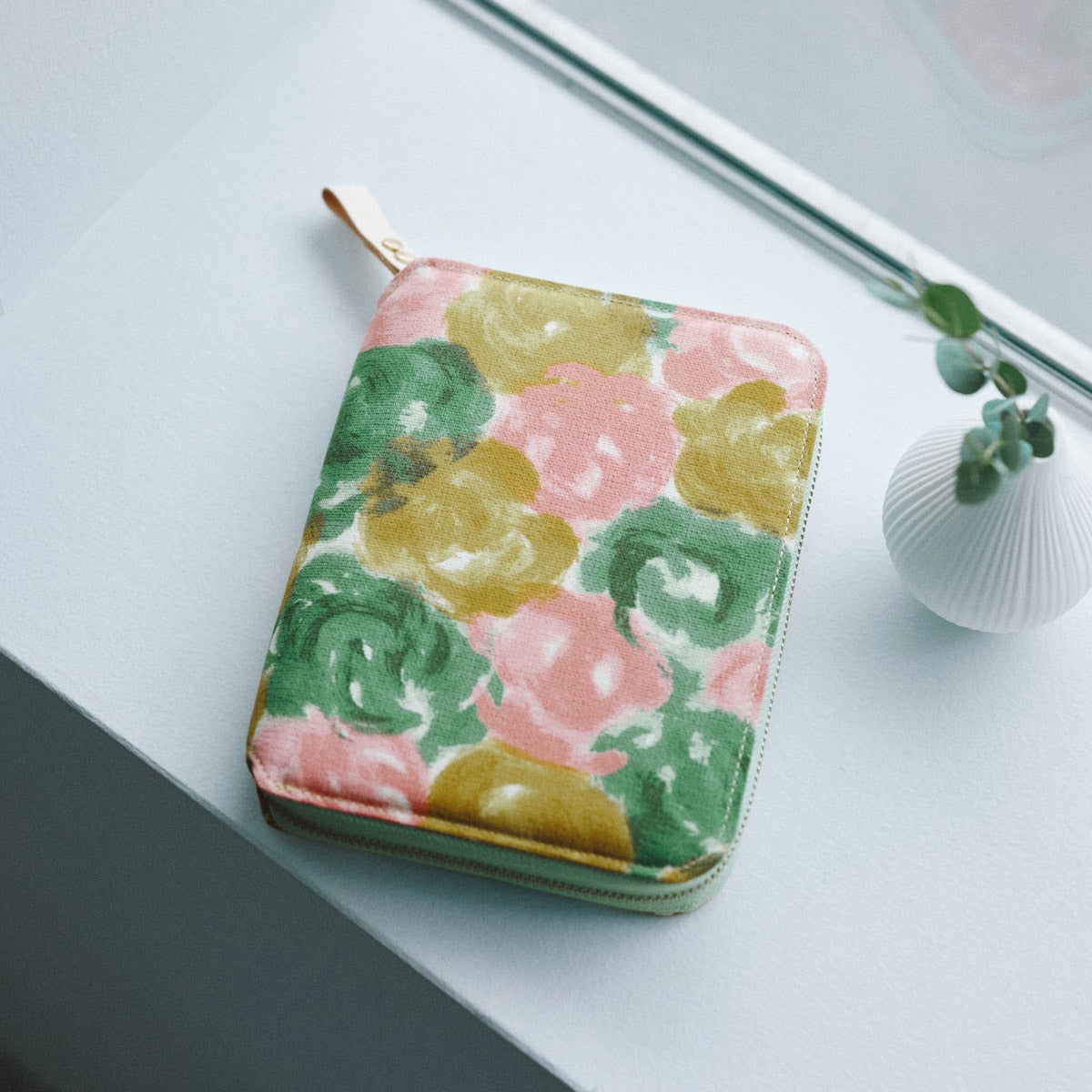 【専用】⚮̈ミナペルホネン twins∞light pink◆布製ハーフ財布 ミナ ペルホネン / glass flower（pink mix） ［オリジナルサイズ（A6