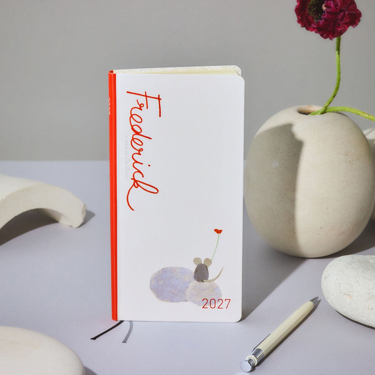 wb27_lionni.jpg