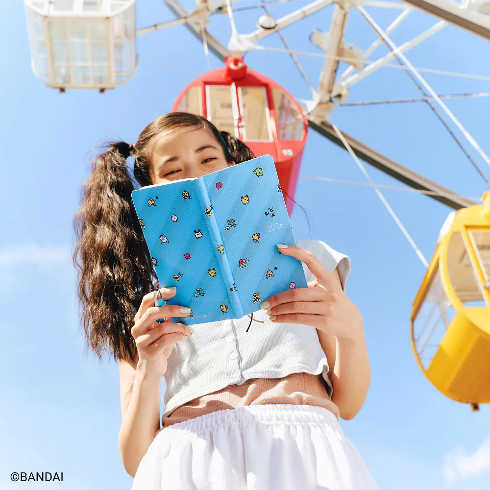 mamechi　ブルー24 Tamagotchi x Hobonichi Techo 2026 | Hobonichi Techo 2026 Preview