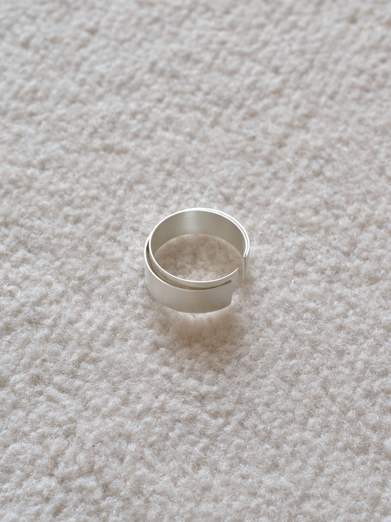 ひとさじのジュエリー une pincée 2nd Collection | Tape Ring Fold の画像２